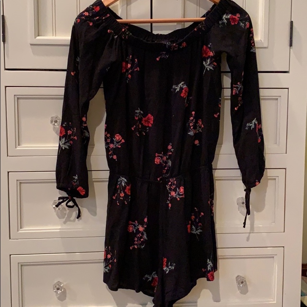 Kendall & Kylie off the shoulder romper